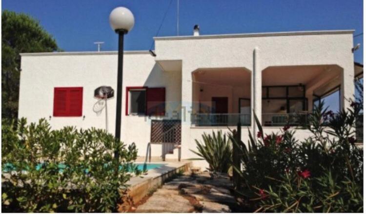 Da Ksenia Hotel Ceglie Messapica Bagian luar foto
